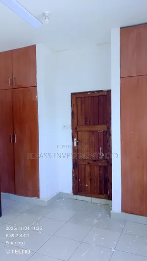 4bdrm Apartment in Tudor for rent