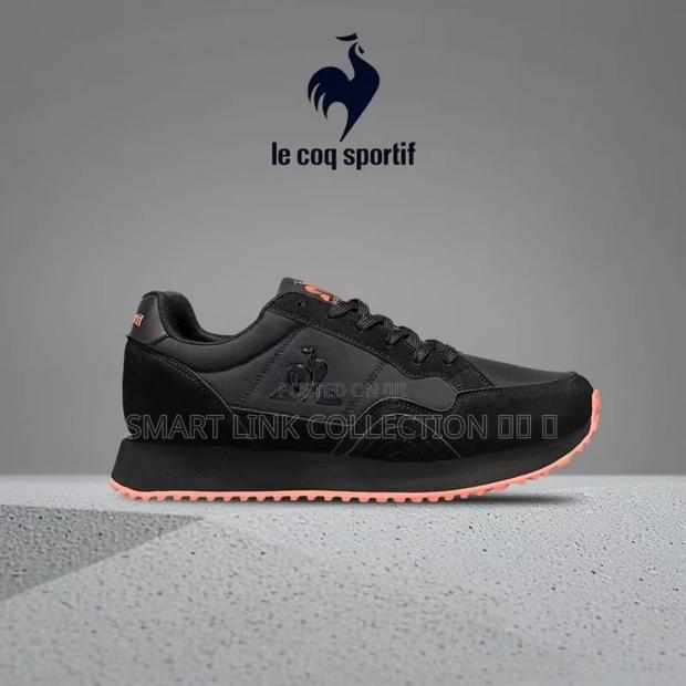 Lecoq Sportif
Flat Sole