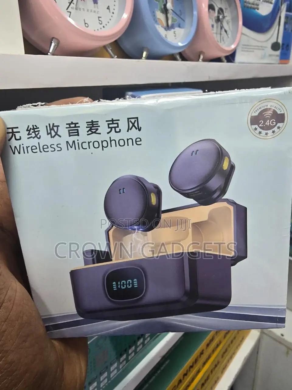 Dual Mini Wireless Lapel Mics With Noise Reduction Display