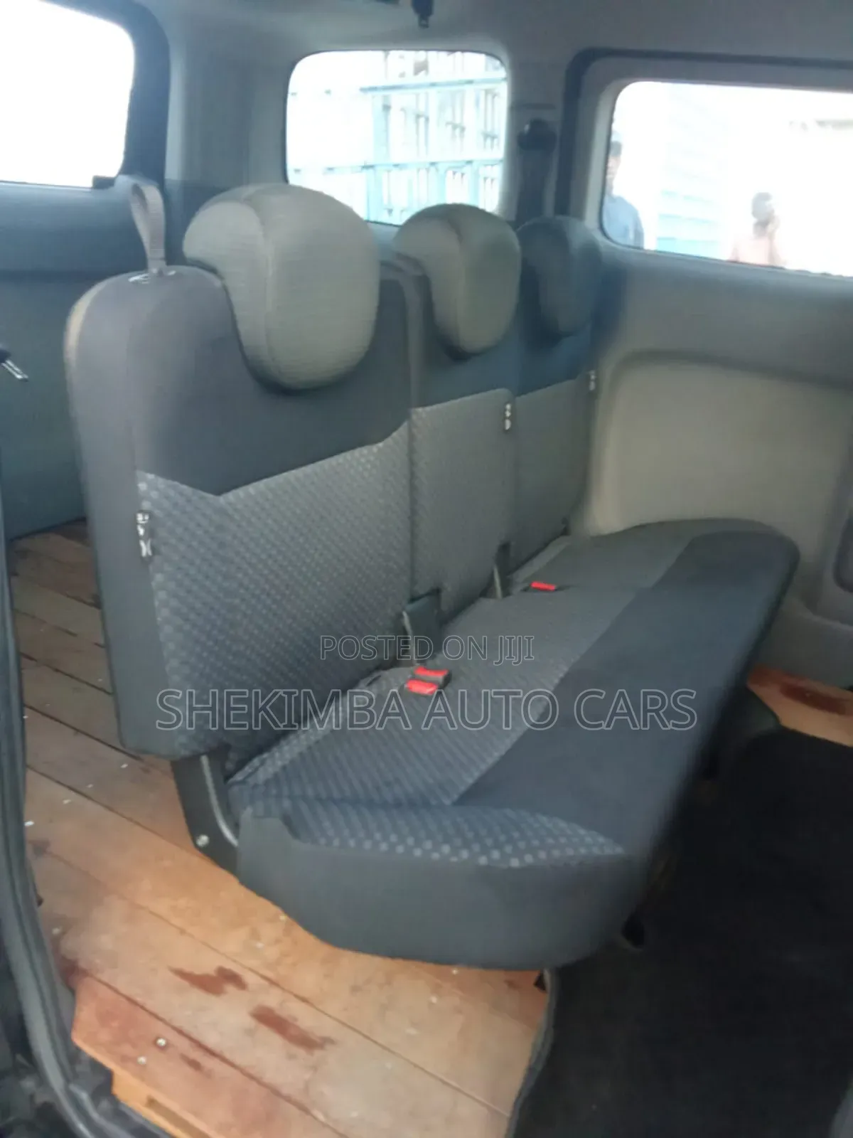 Nissan NV200 2019 Black