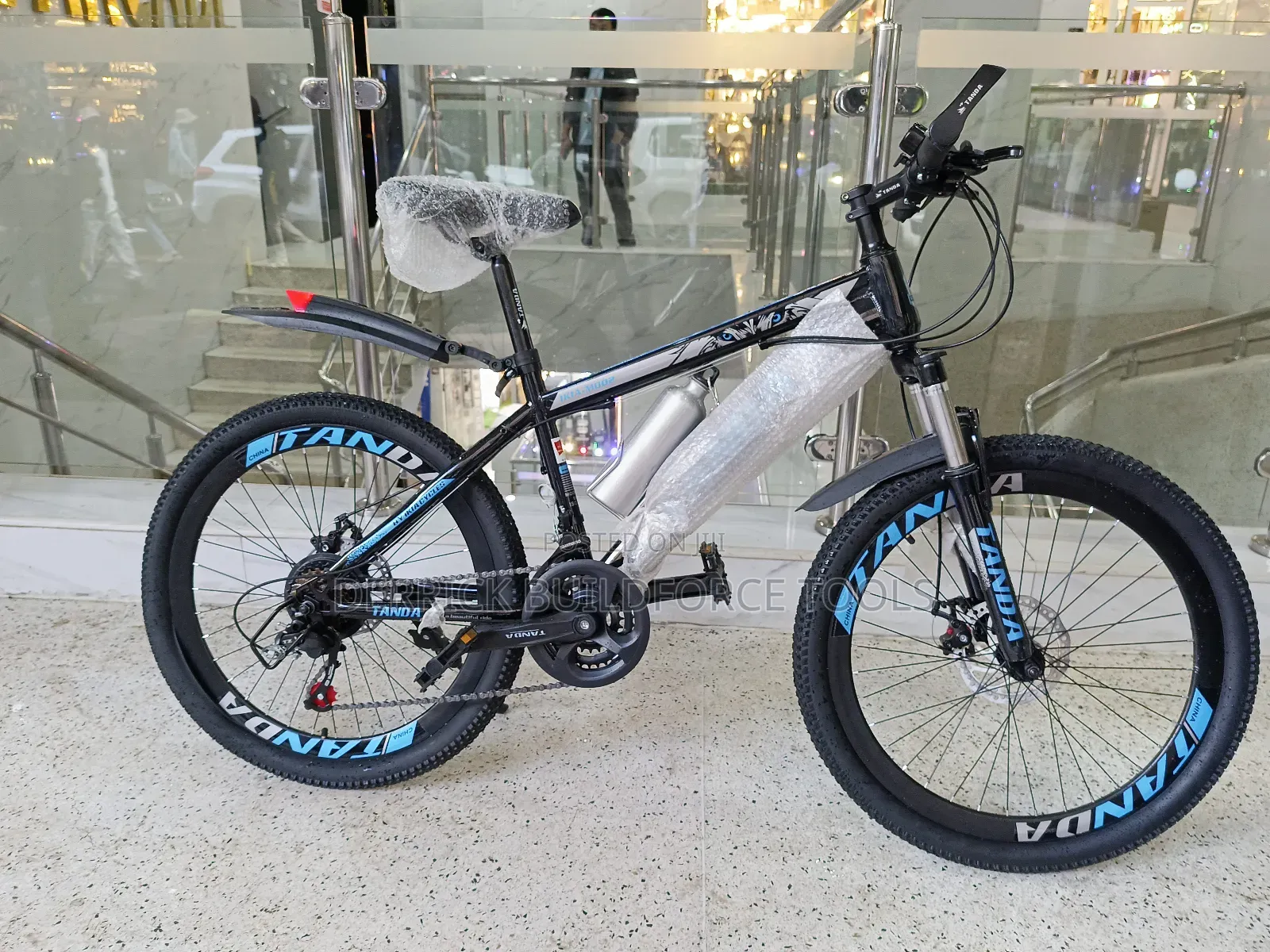 Tanda Size 24 Racing Bike