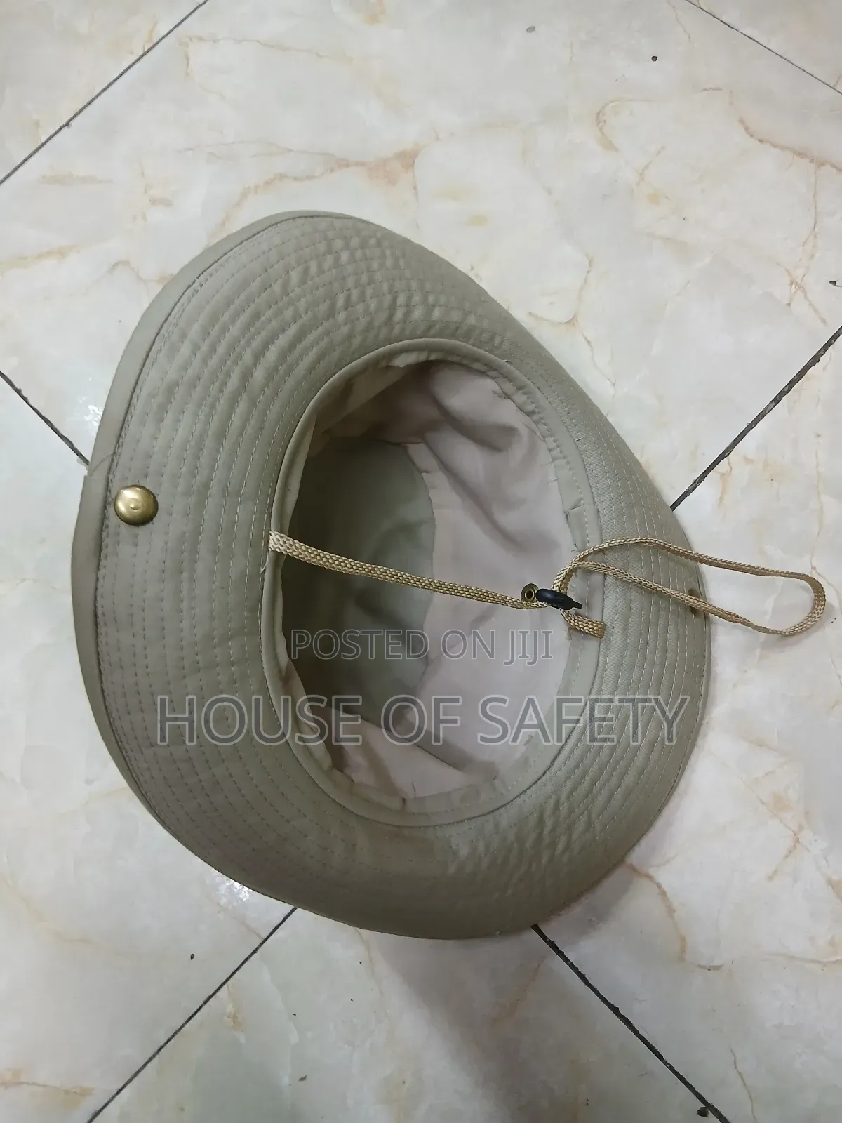 Round Hats