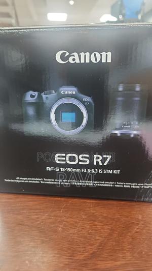 Canon Camera Eos R7 Kit 18-150mm - main view