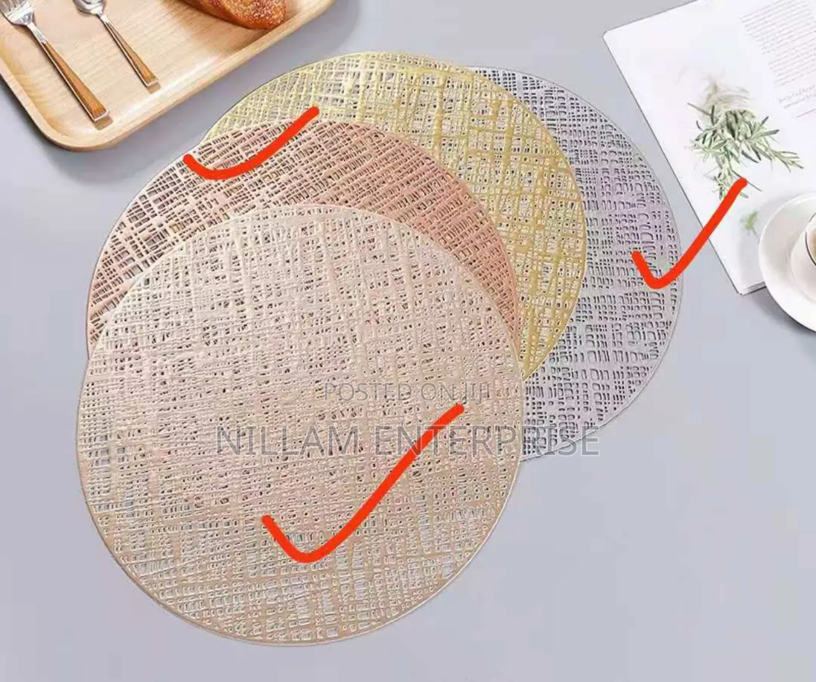 Round Table Mats, Placemats