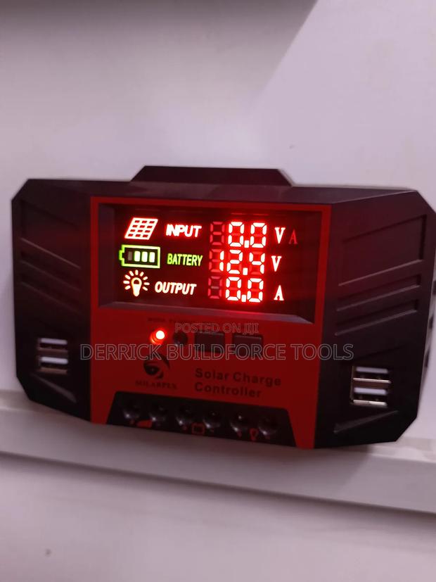 40a Solar Charge Controller - main view