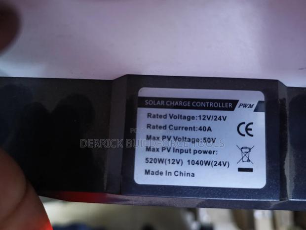 40a Solar Charge Controller - thumbnail 3