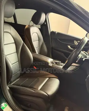 Mercedes-Benz C200 2019 Green