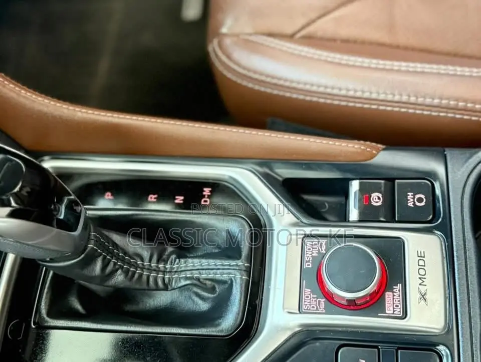 Subaru Forester Premium AWD 2019 Green