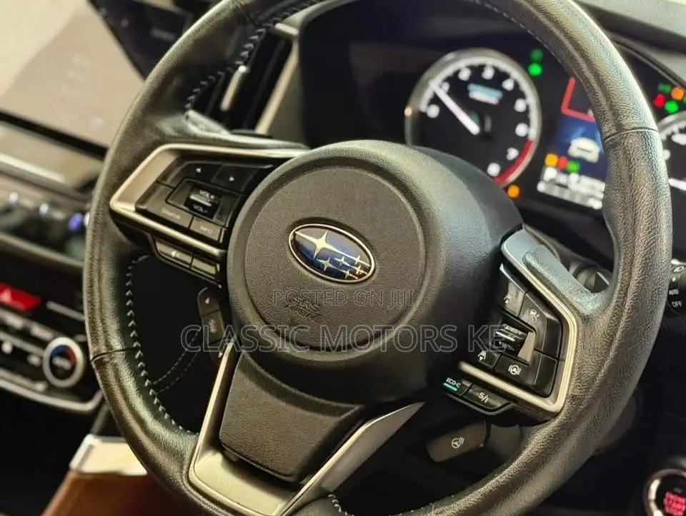 Subaru Forester Premium AWD 2019 Green
