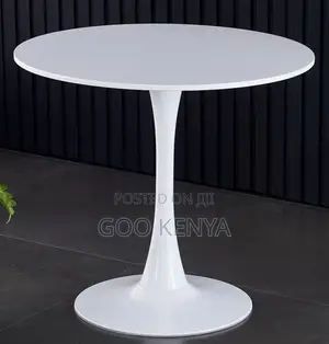 Home Table; Durable Lightweight Black Round Coffee Table for Interiors