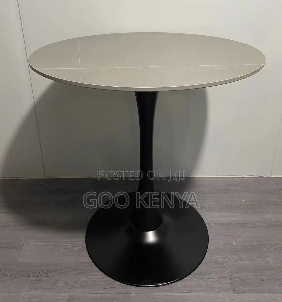 Home Table; Durable Lightweight Black Round Coffee Table for Interiors