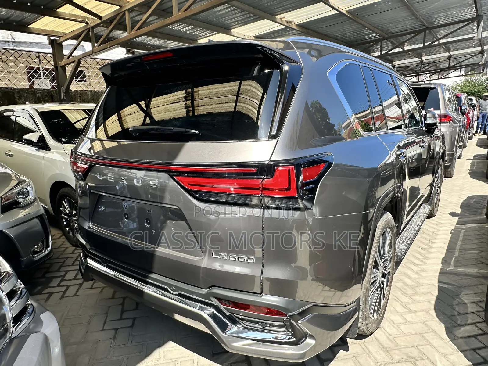 Lexus LX 600 2023 Gray