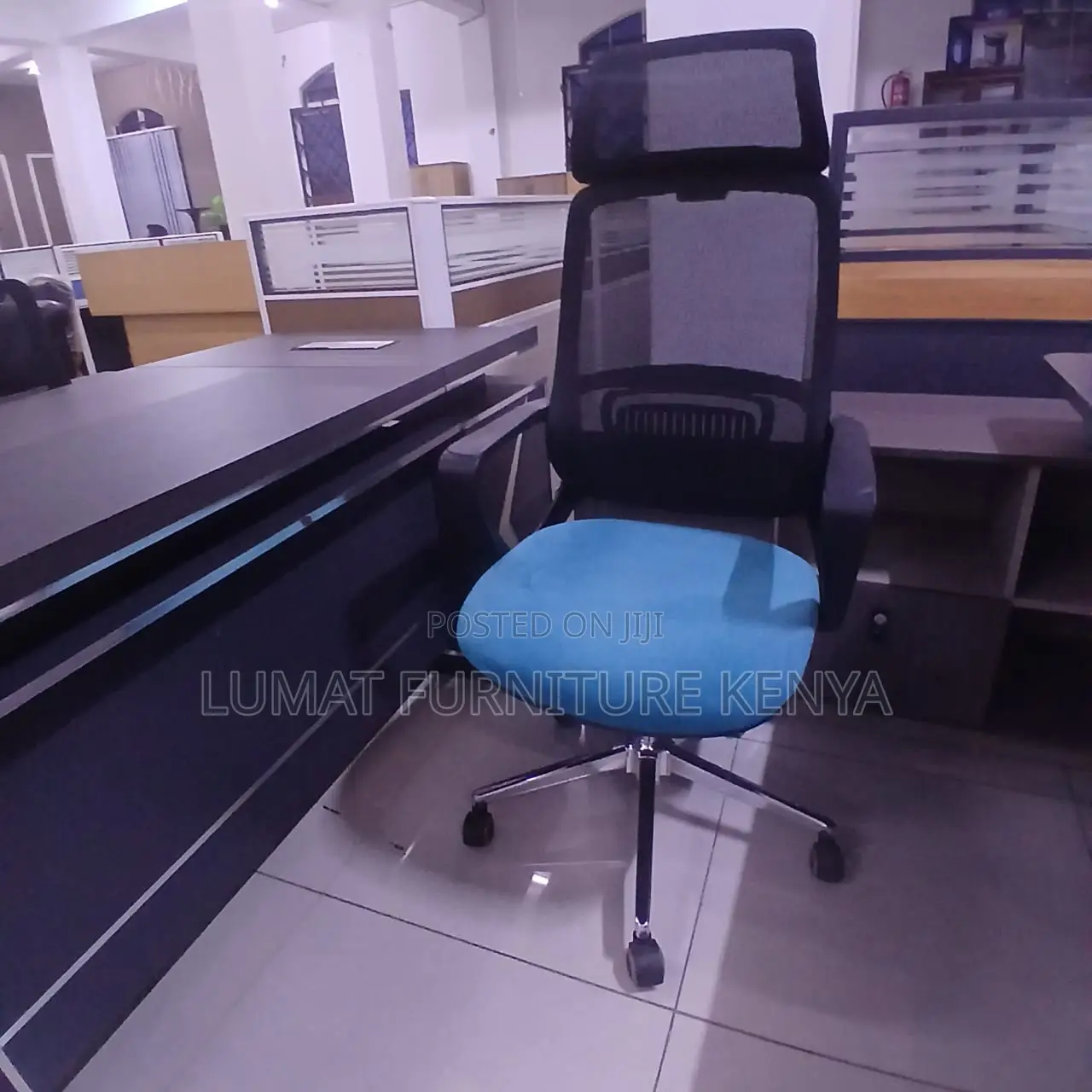 Ergonomic Executive Office Seat