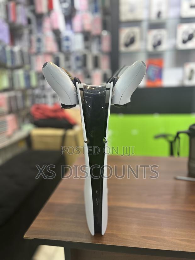 (Pre-Owned) Ps5 Slim Digital With 2 Controllers - main view