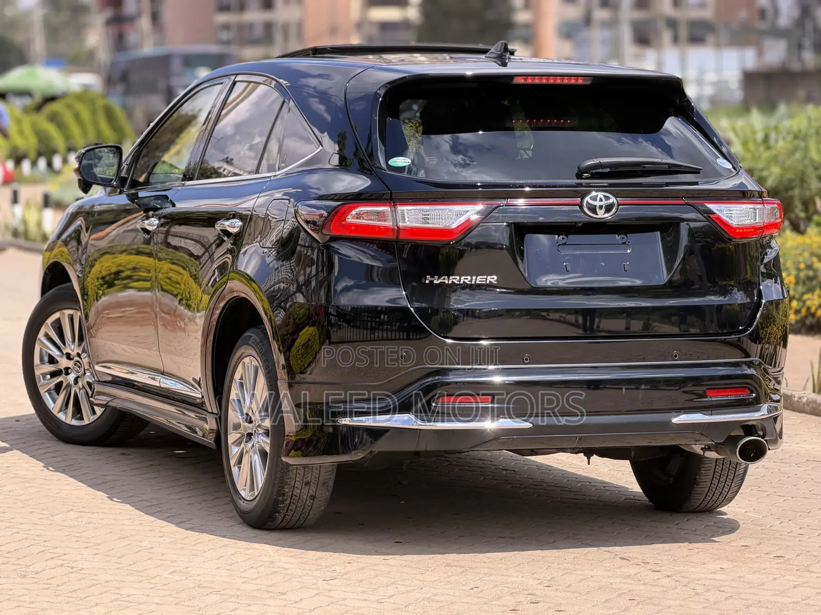 Toyota Harrier 2.0 2019 Black
