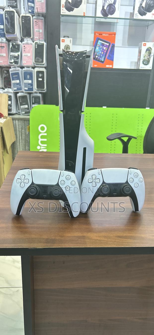 Playstation 5 Slim Disk Version (Pre-owned) With 2 Controllers - main view