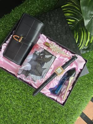 Ladies Perfume Gift Set - main view