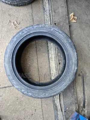 235/55r20 Centra Tyre