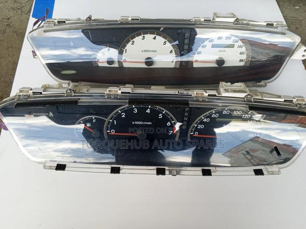 Toyota Noah 2005 Cluster