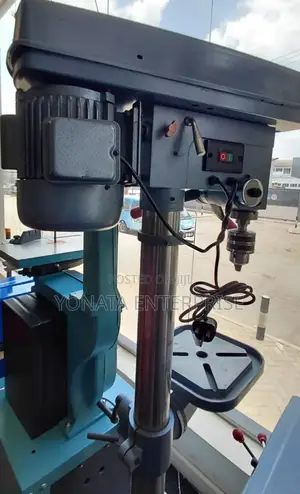 900w Drill Press