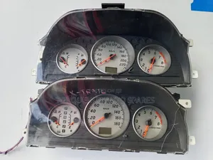 Nissan X-Trail Nt30 Instrumental Cluster