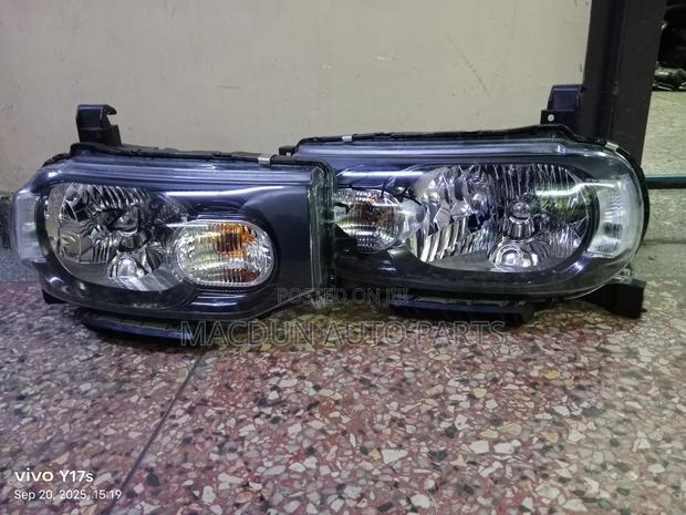 Nissan Cube Xenon Headlight - thumbnail 3