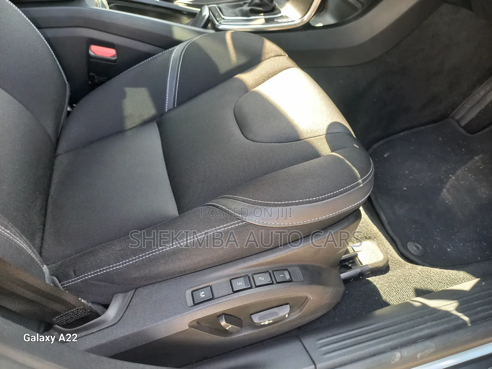 Volvo V40 2019 White