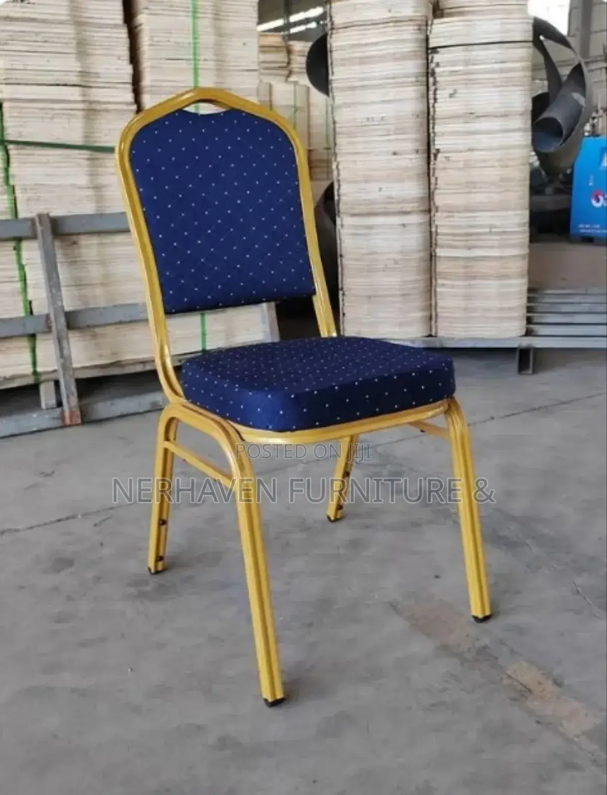 Elegant Banquet Chair With Gold Frame – Weddings/Functions