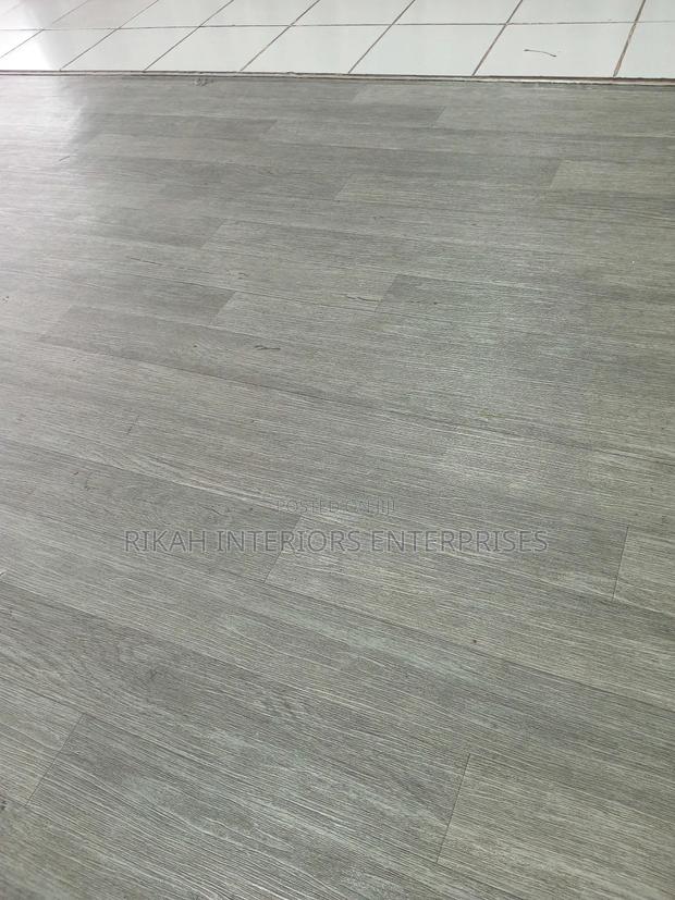 Quality Vinyl Flooring for Offices