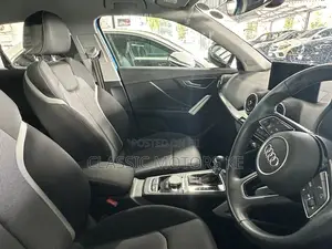 Audi Q2 1.0 TFSI FWD 2019 Blue