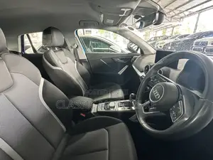 Audi Q2 1.0 TFSI FWD 2019 Blue