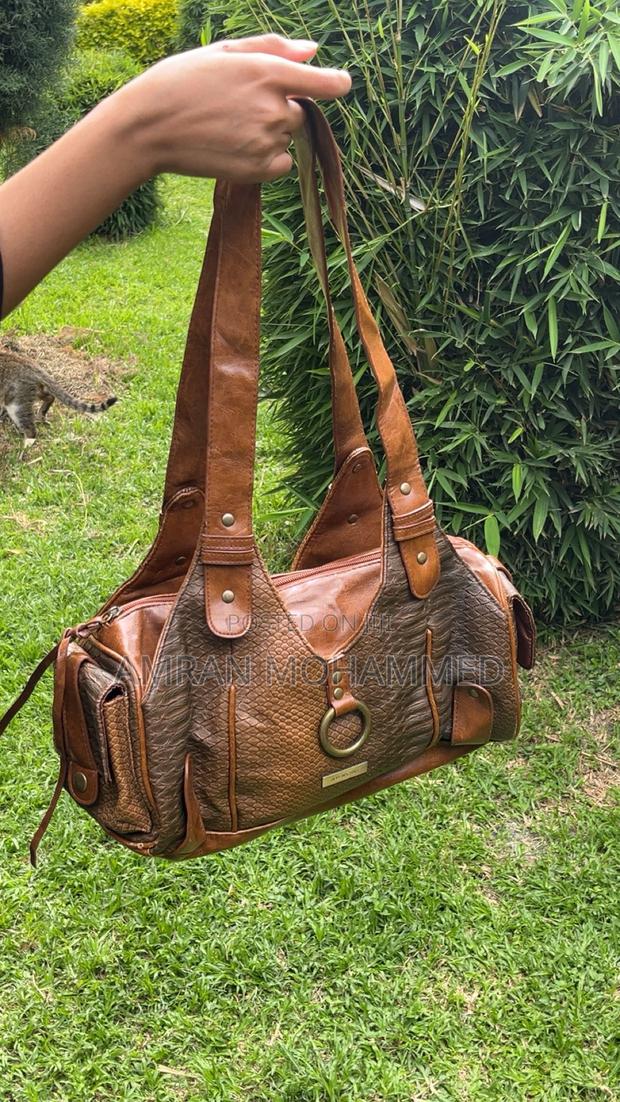 Elegant Brown Faux Leather Shoulder Bag - thumbnail 2