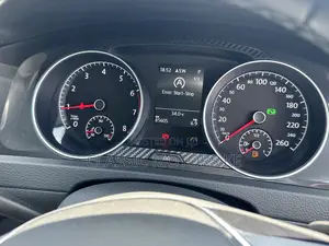 Volkswagen Golf 1.4T S FWD 2019 White