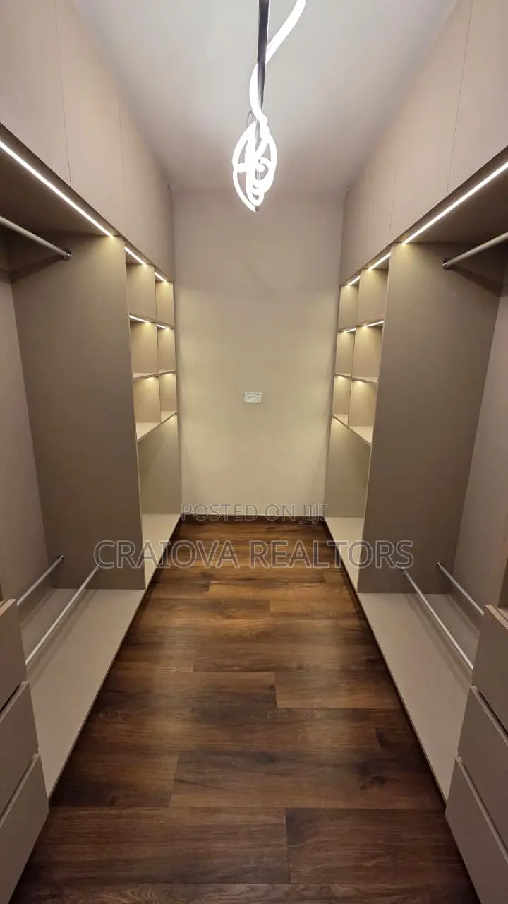 4bdrm Townhouse/Terrace in Langata for sale