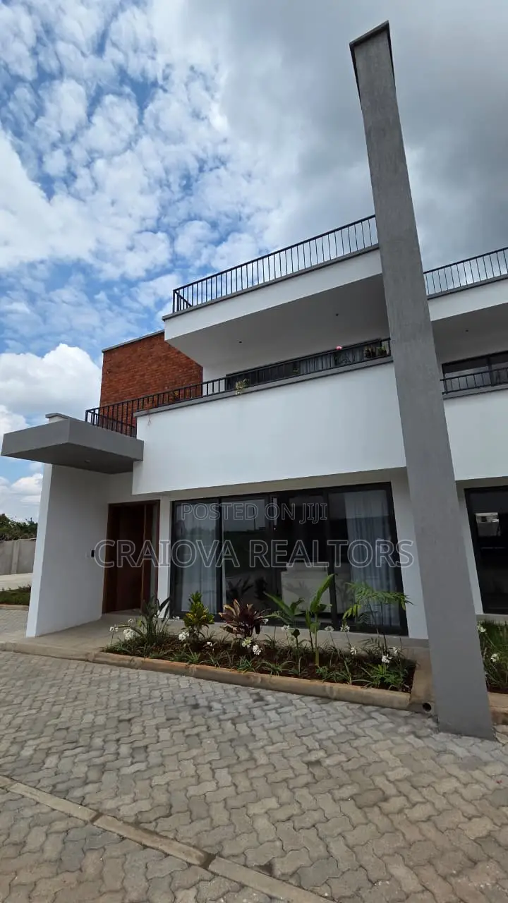 4bdrm Townhouse/Terrace in Langata for sale