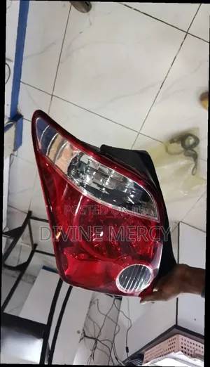 Toyota Ist Taillight Lamp