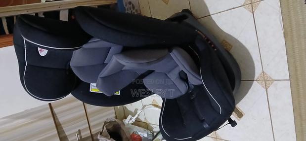 Baby Car Seat - thumbnail 2