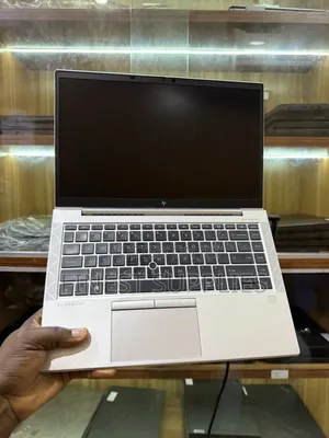 Laptop HP EliteBook 840 G7 16GB Intel Core I5 SSD 256GB