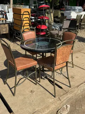 Restaurant And Bar Chairs