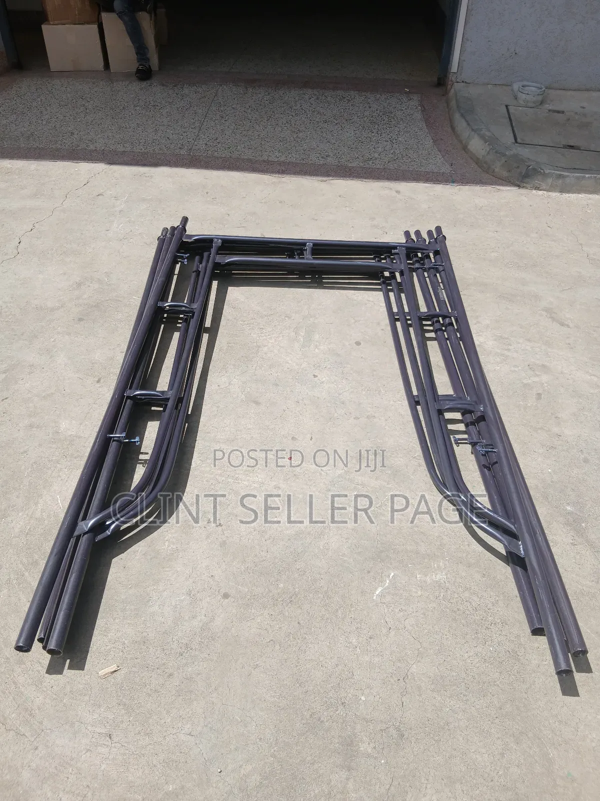 Safety Scaffolding Ladder (Black)