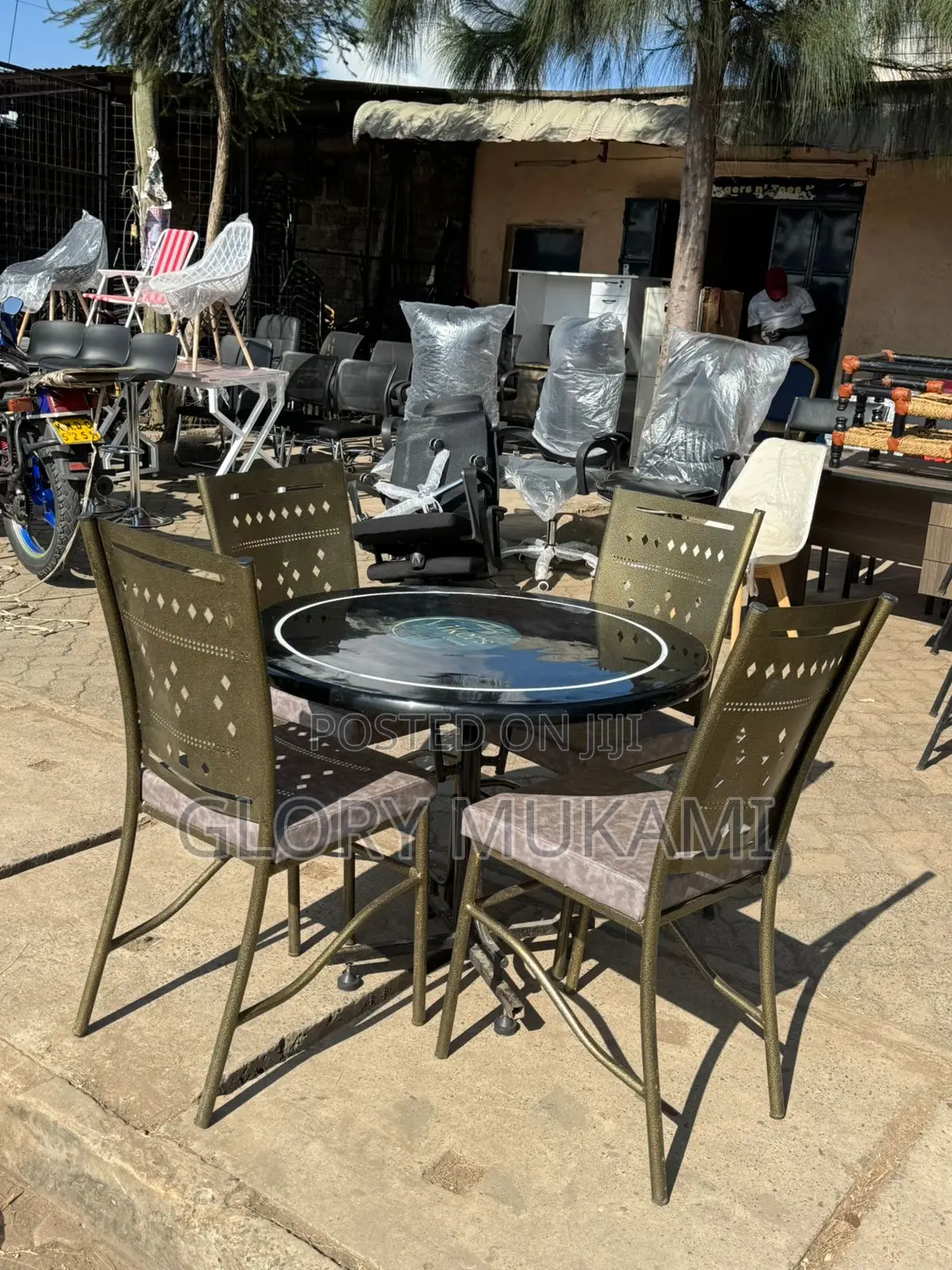 Restaurant And Bar Chairs And Table