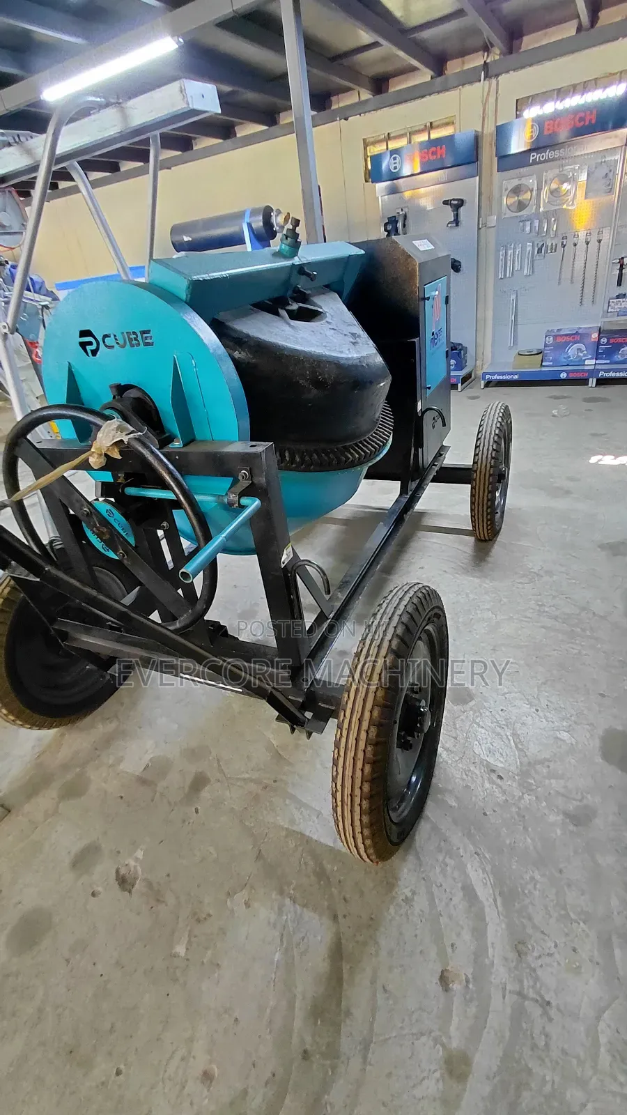 Concrete Mixer 500l Heavy Commercial 8hp Engine.