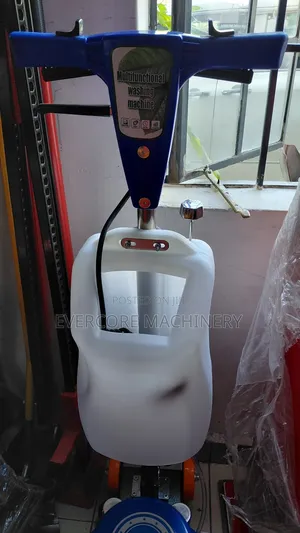Commercial Floor/Carpet Washing/Scrubber Machine.