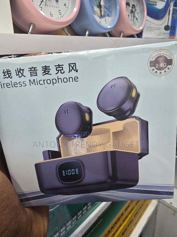 Plug & Play Magnetic Wireless Microphone For Phone & Camera - thumbnail 2