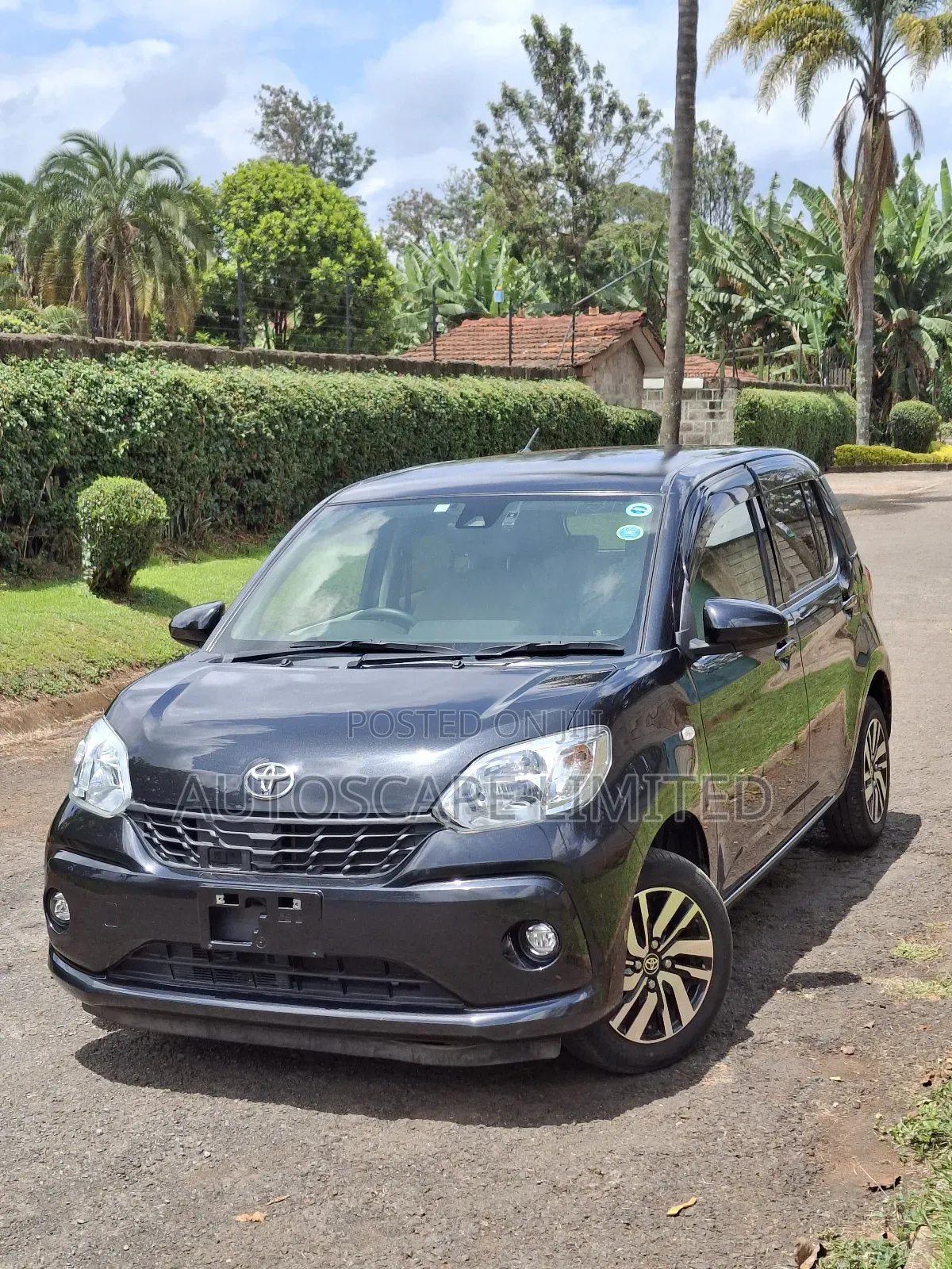 Toyota Passo 1.0 FWD 2018 Black