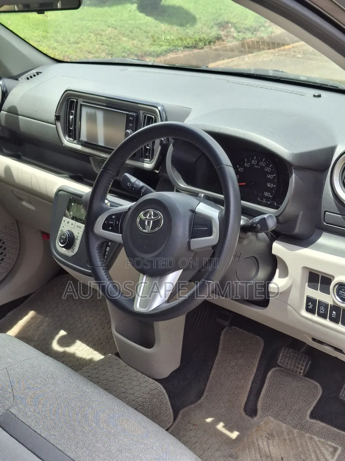 Toyota Passo 1.0 FWD 2018 Black