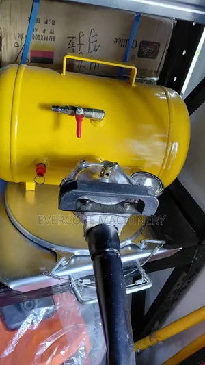 Heavy Duty Tyre Bead Booster/Inflator Machine.