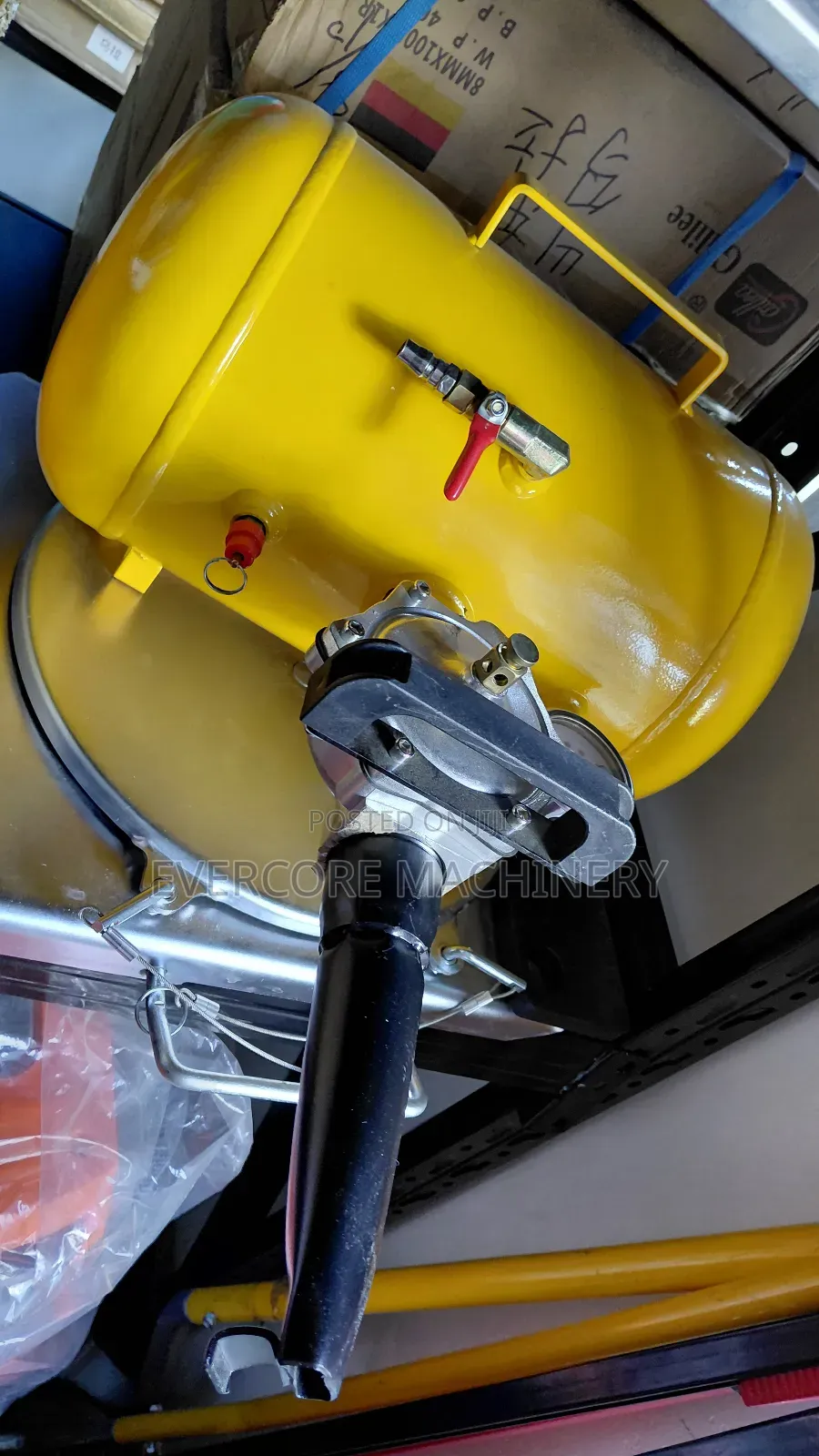 Heavy Duty Tyre Bead Booster/Inflator Machine.