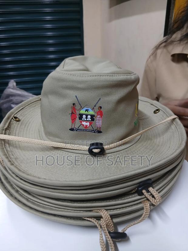 Round Hats Branded Logo - main view