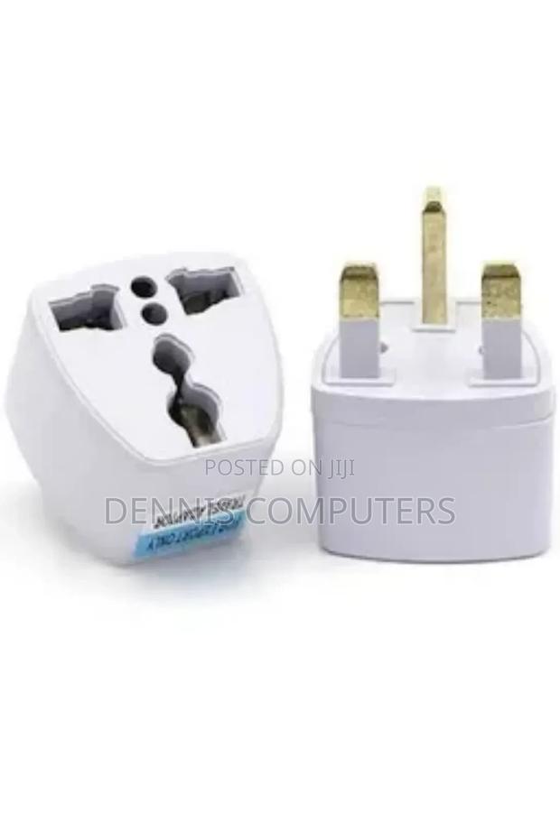 Generic Travel Adapter - thumbnail 2